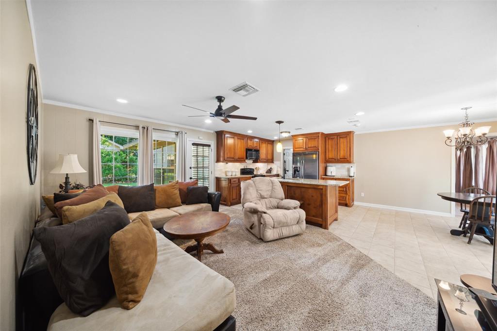 3431 Bristlecone Trail, Spring, Texas image 2