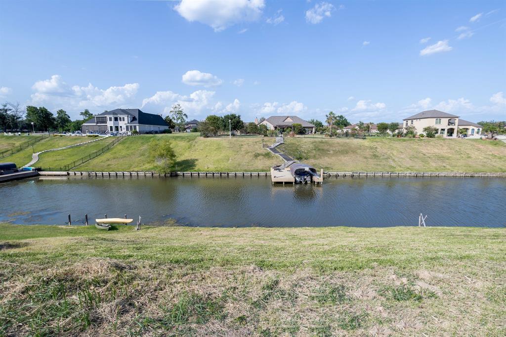 18863 Serene Water Drive, Montgomery, Texas image 48