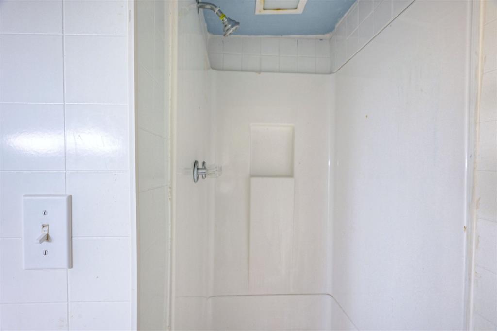 3115 Avenue P 1/2, Galveston, Texas image 19