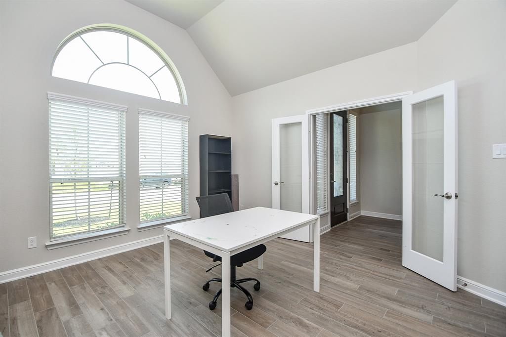 23519 Persimmon Creek Lane, Katy, Texas image 9