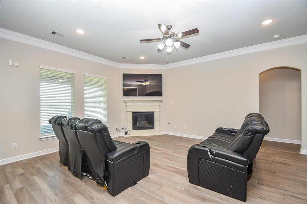 23519 Persimmon Creek Lane, Katy, Texas image 13