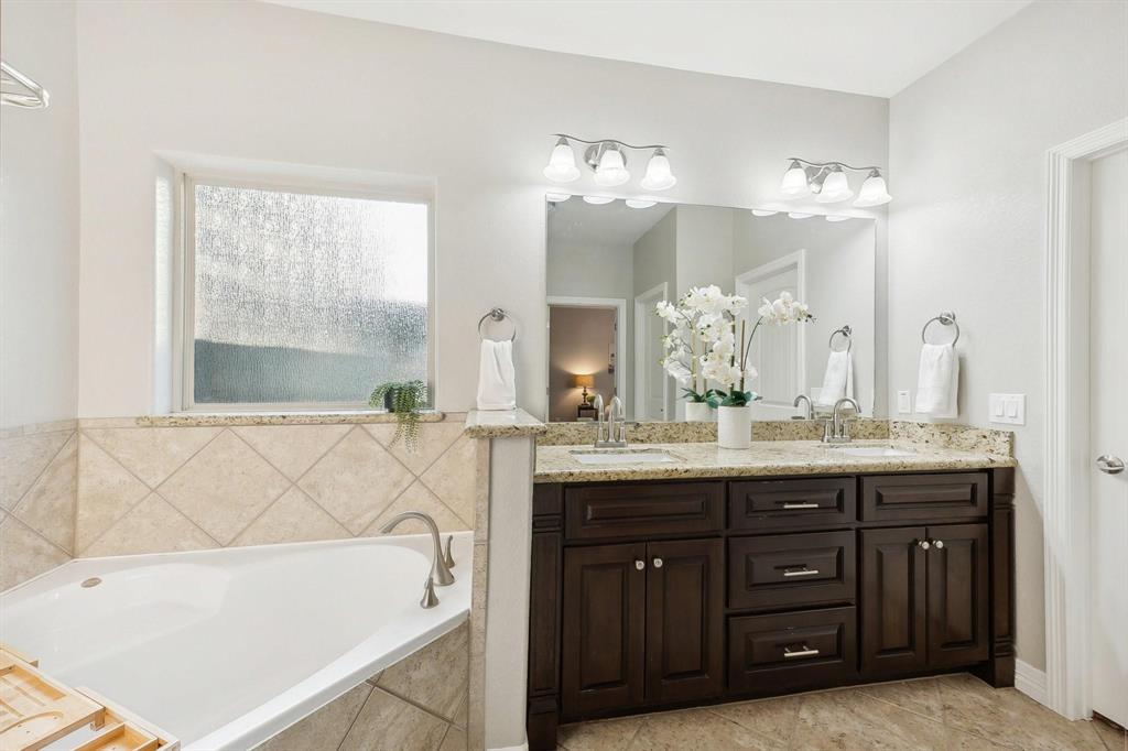 532 County Rd 632, Dayton, Texas image 34