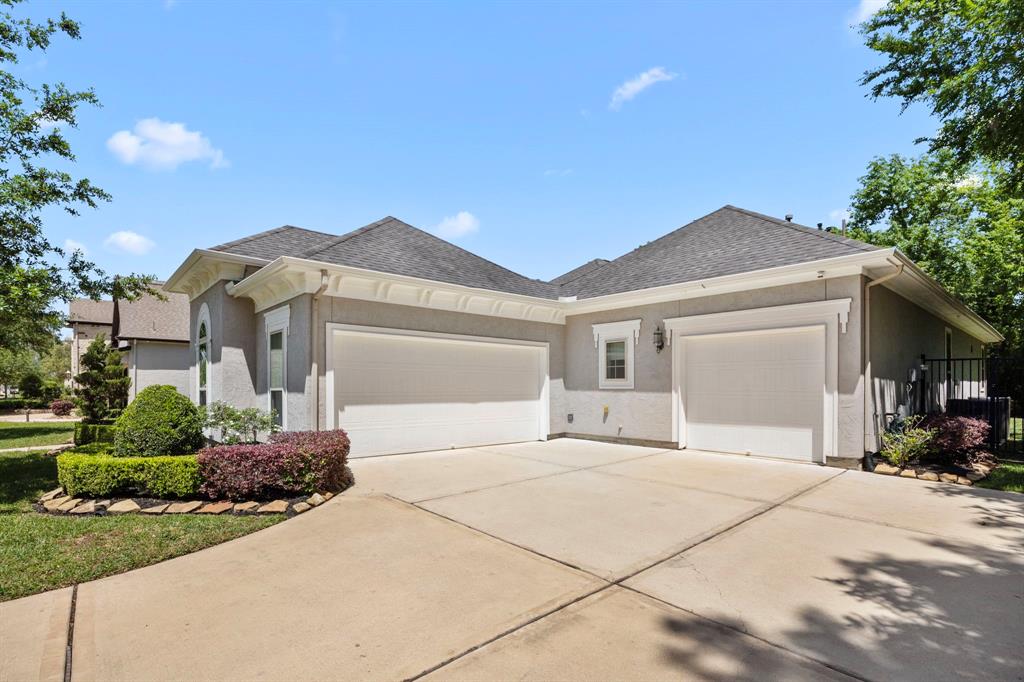 22 Aviano Circle, Missouri City, Texas image 37