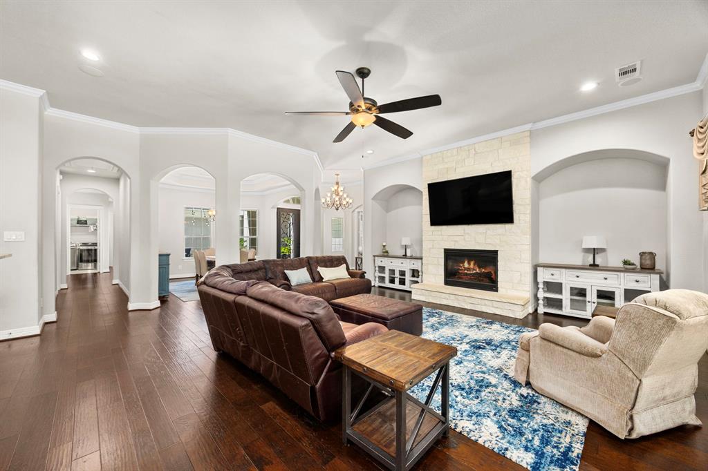 22 Aviano Circle, Missouri City, Texas image 12