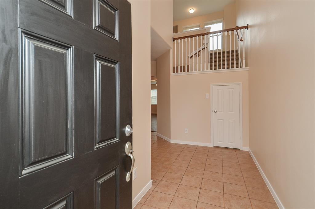 18724 Cypress Loch Drive, Spring, Texas image 3