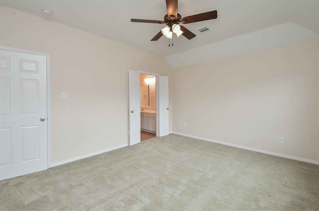 18724 Cypress Loch Drive, Spring, Texas image 12