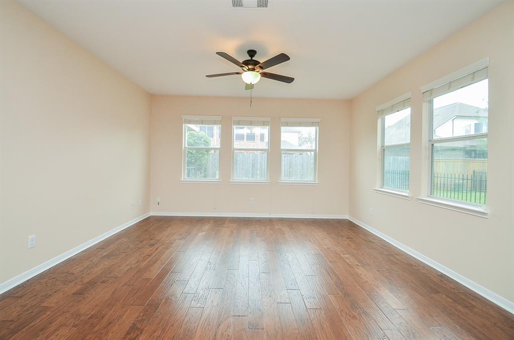18724 Cypress Loch Drive, Spring, Texas image 6