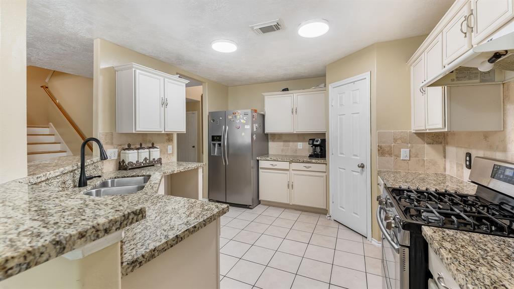 13115 Terrace Run Lane, Houston, Texas image 5