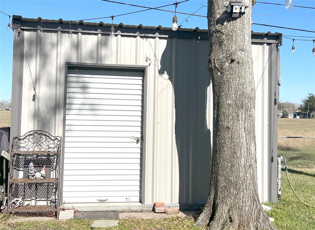 1210 Merchant Street, El Campo, Texas image 24