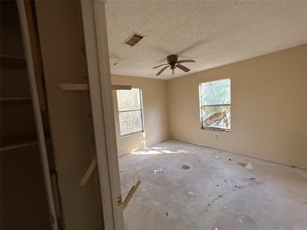 16118 Stoltje B Drive, Conroe, Texas image 32