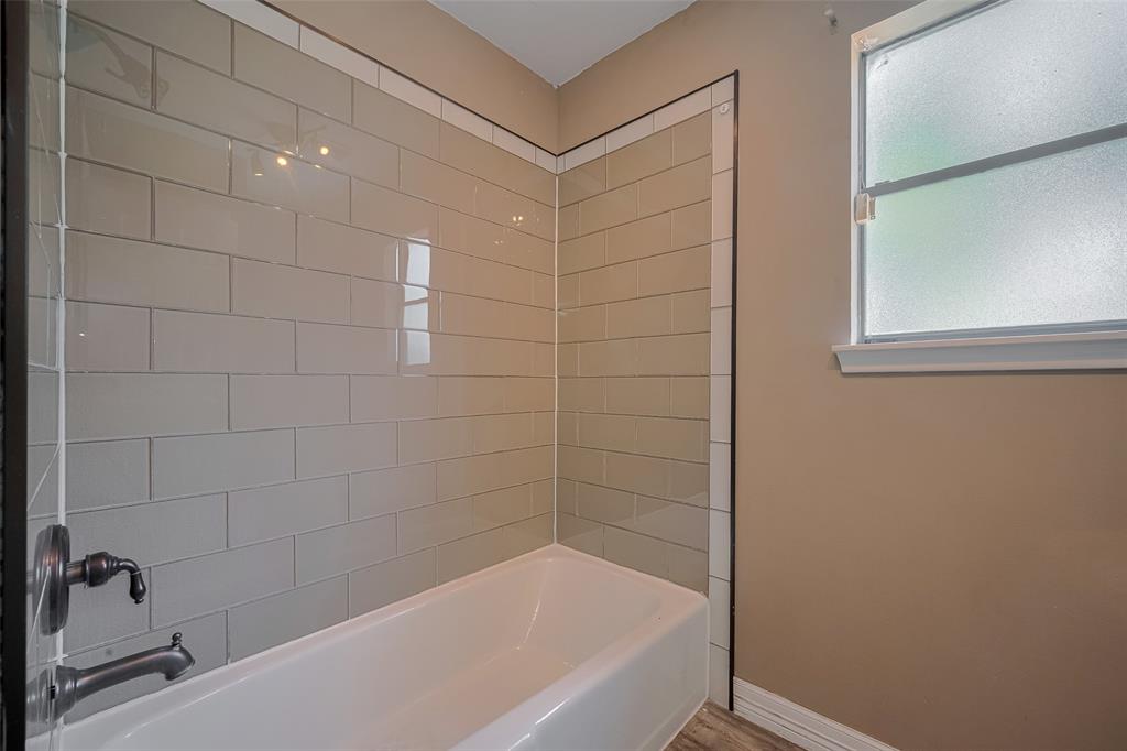 15509 Lakeview Drive, Jersey Village, Texas image 30
