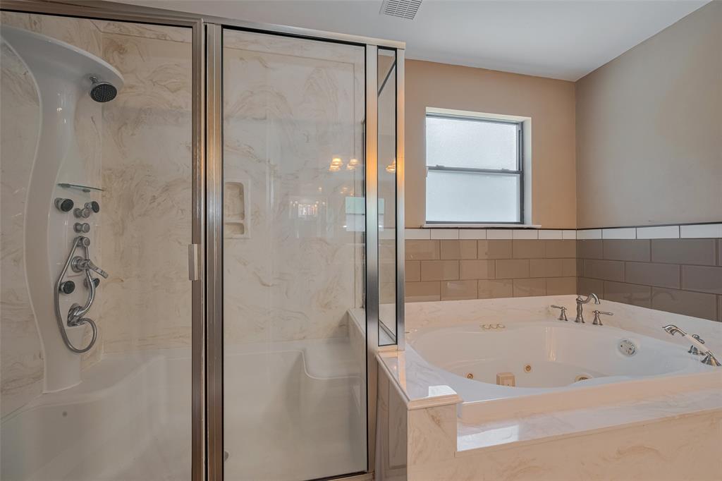 15509 Lakeview Drive, Jersey Village, Texas image 41