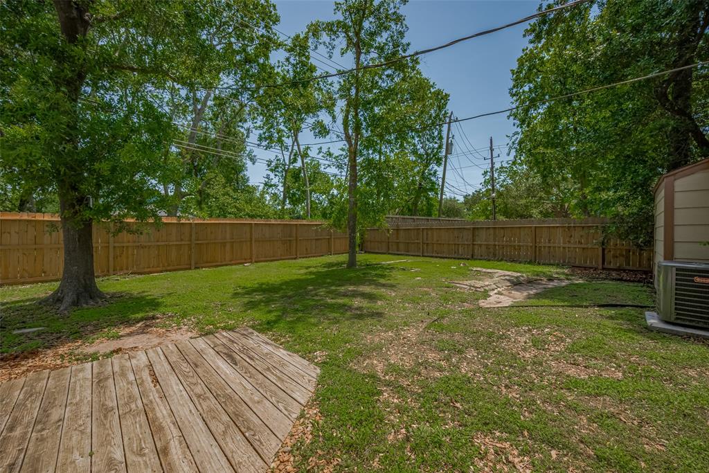 15509 Lakeview Drive, Jersey Village, Texas image 47