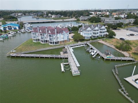 A home in Seabrook