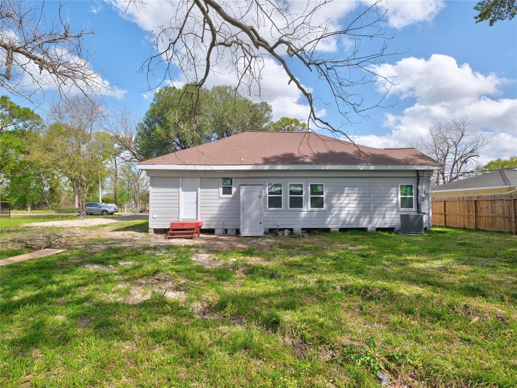 2703 Areba Street St, Houston, Texas image 24