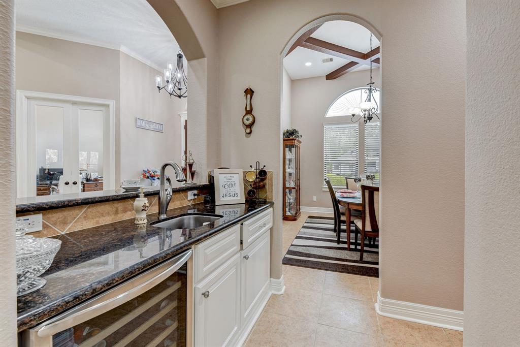 5603 Forest Cove Drive, Dickinson, Texas image 31