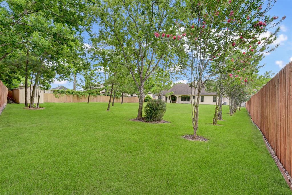 5603 Forest Cove Drive, Dickinson, Texas image 41
