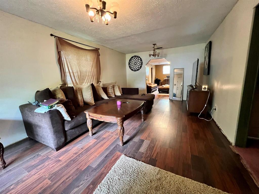 6523 Fm 2611 Rd, Brazoria, Texas image 9