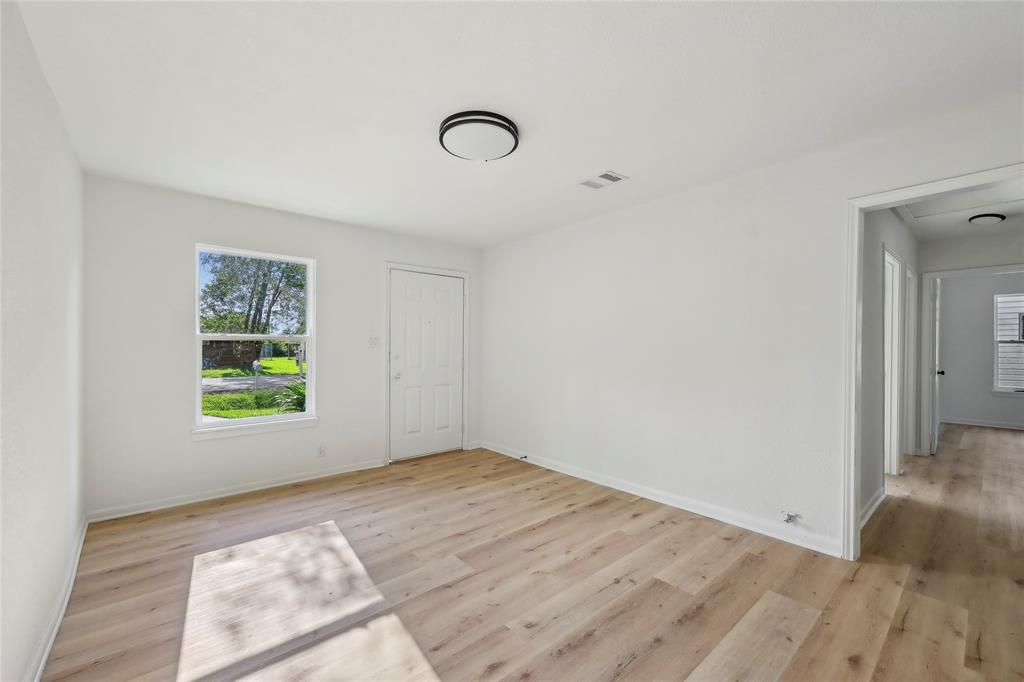 750 Jeny Lane, Beaumont, Texas image 7