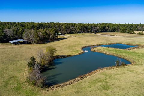 349 B Lee Road Groveton TX 75845