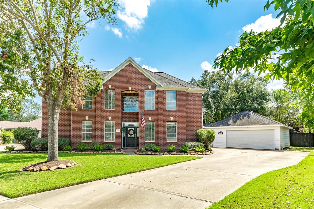 316 Rosemary Lane, Lake Jackson, Texas image 7