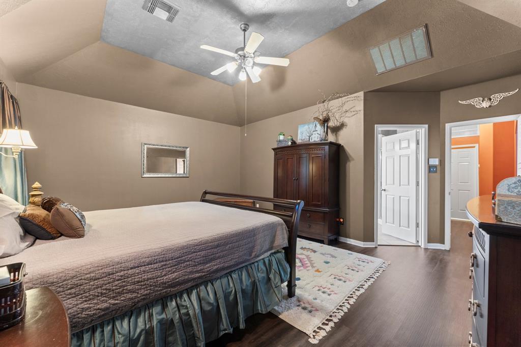 30318 Vinebriar Drive, Spring, Texas image 20