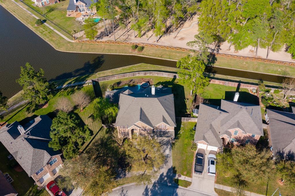 30318 Vinebriar Drive, Spring, Texas image 40