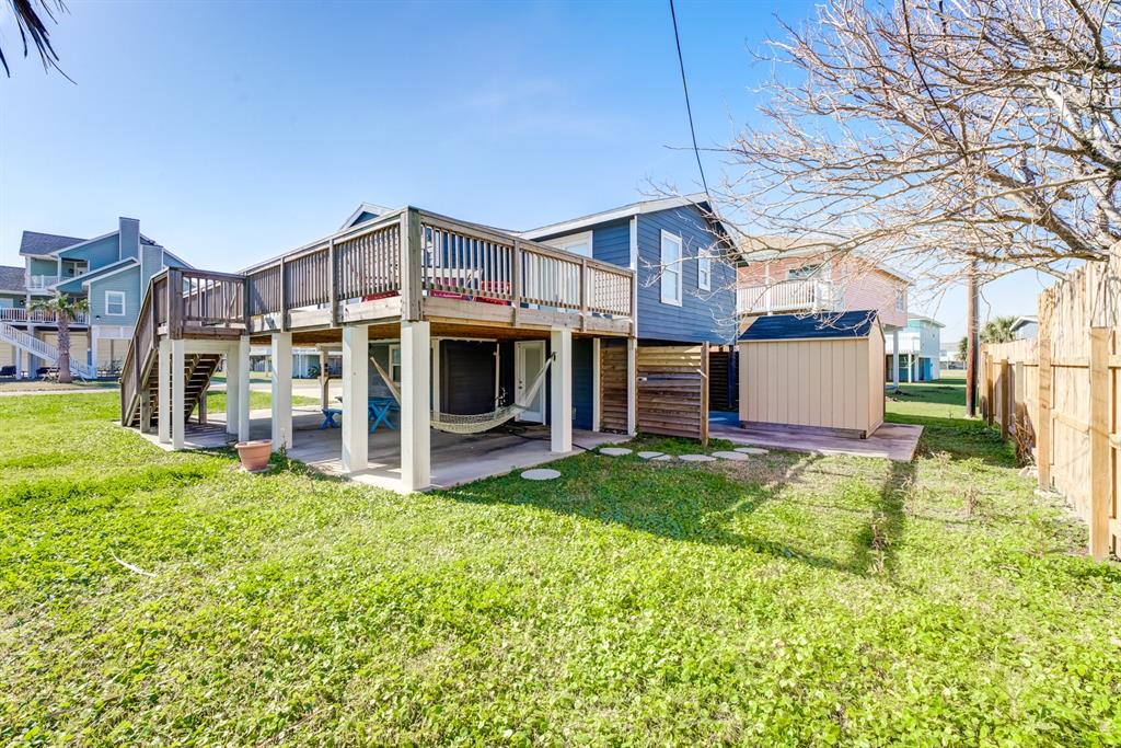 4211 Surf Drive