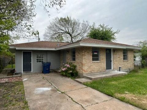 A home in Texas City