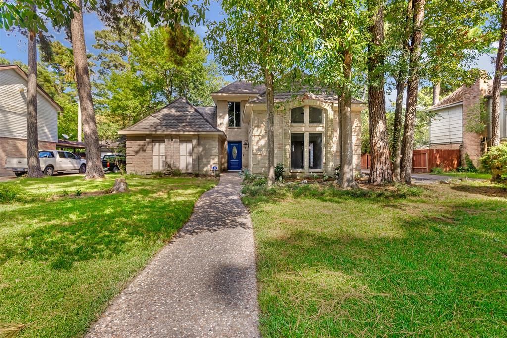 Photo of 2706 Woodland Grove Drive, Houston, TX 77339 (MLS # 35966024)