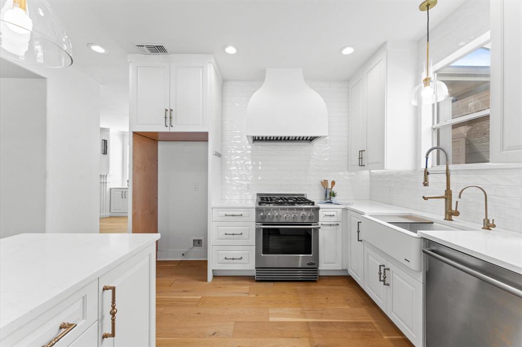 1111 Walton Street, Houston, Texas image 14
