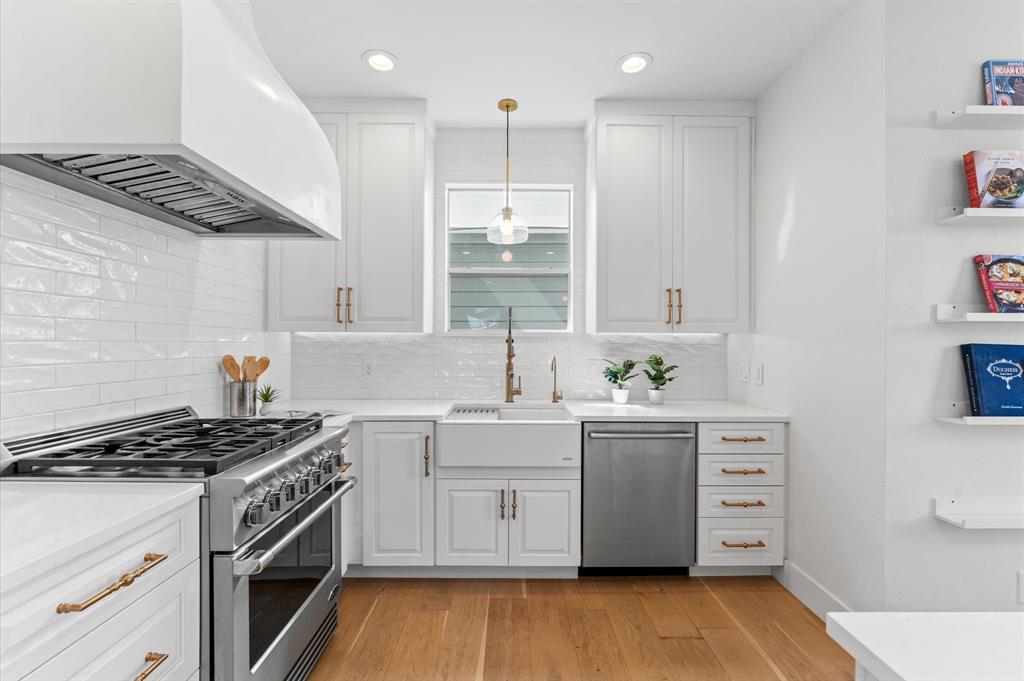 1111 Walton Street, Houston, Texas image 16