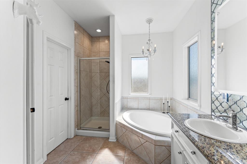 1111 Walton Street, Houston, Texas image 24