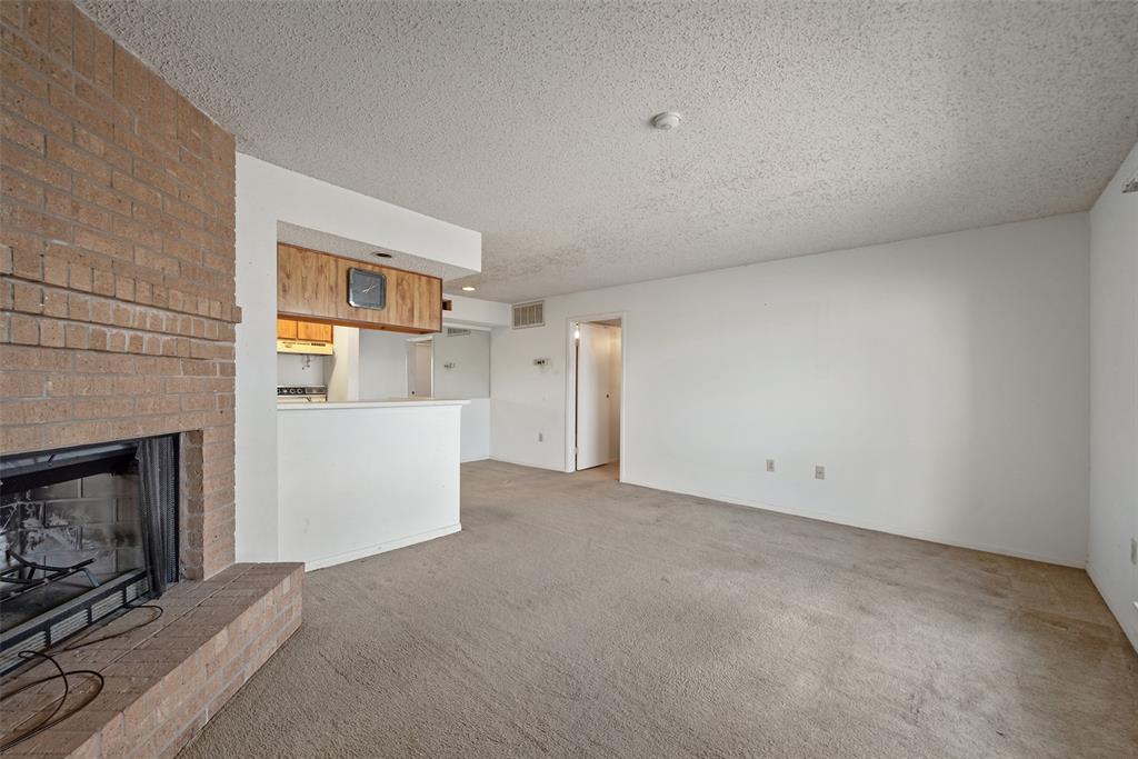 260 El Dorado Boulevard 1610