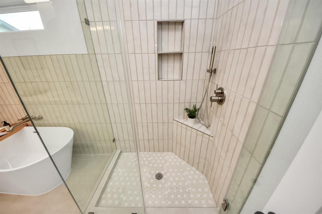 1819 Studewood Street, Houston, Texas image 33