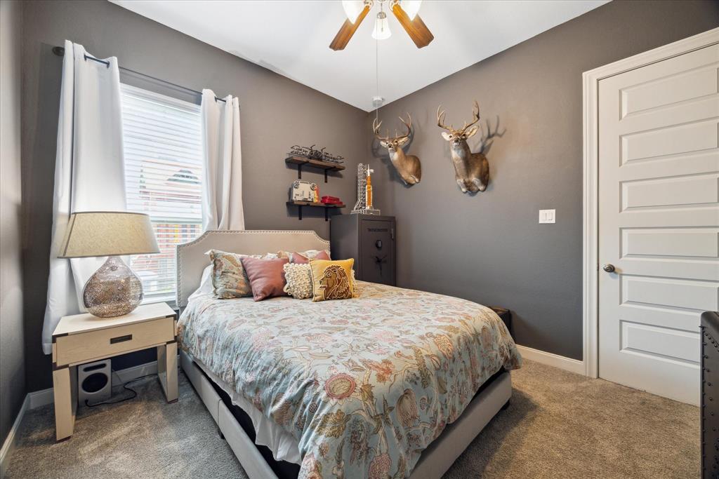 10407 Quiet Courtyard Road, Houston, Texas image 10