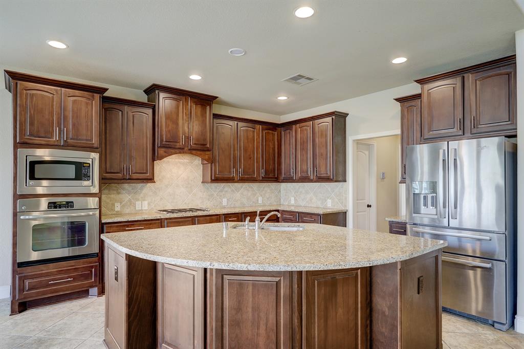 13207 Lone Creek Lane, Pearland, Texas image 12