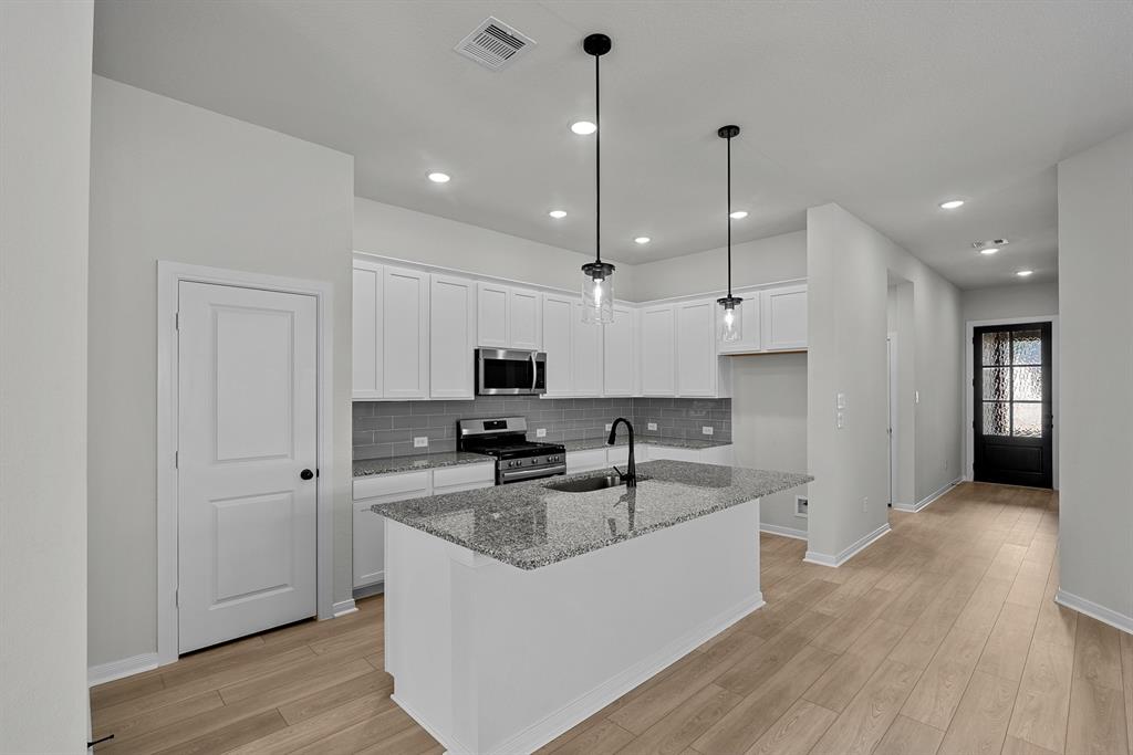 514 Red Eyed Vireo Court, Magnolia, Texas image 13