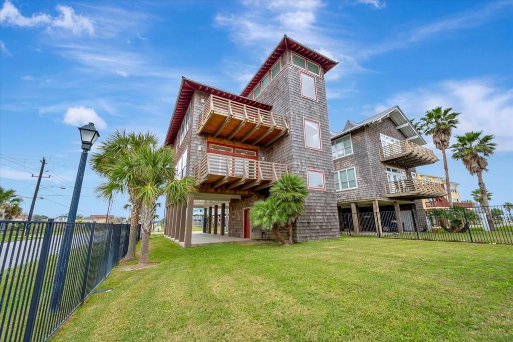 1202 Todville Road, Seabrook, Texas image 1