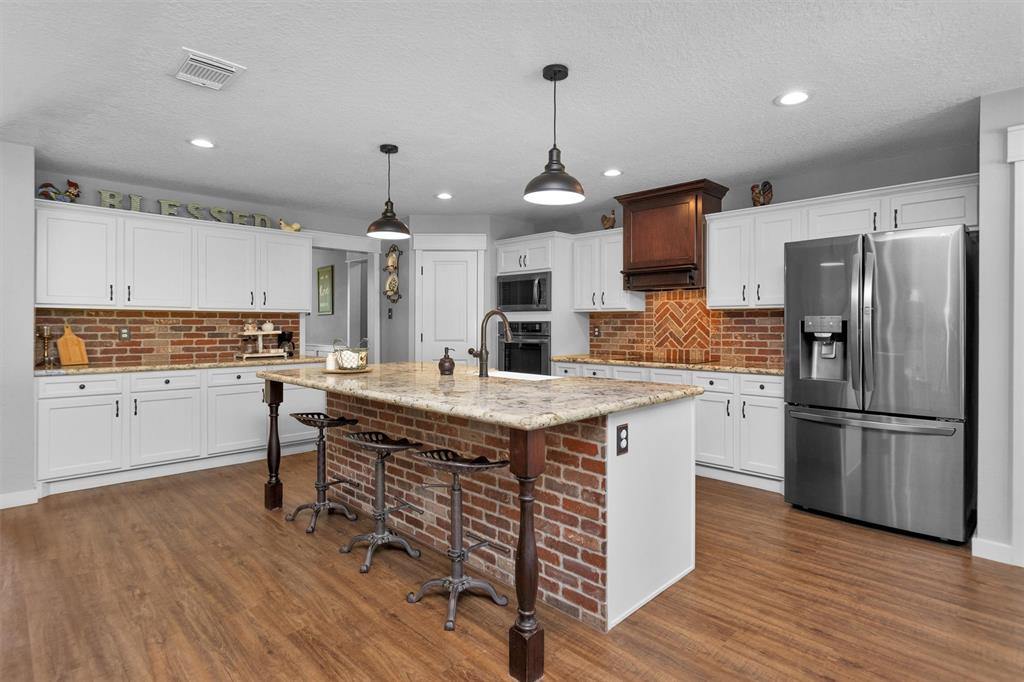 3773 Fm 2518 Road, Cleveland, Texas image 11