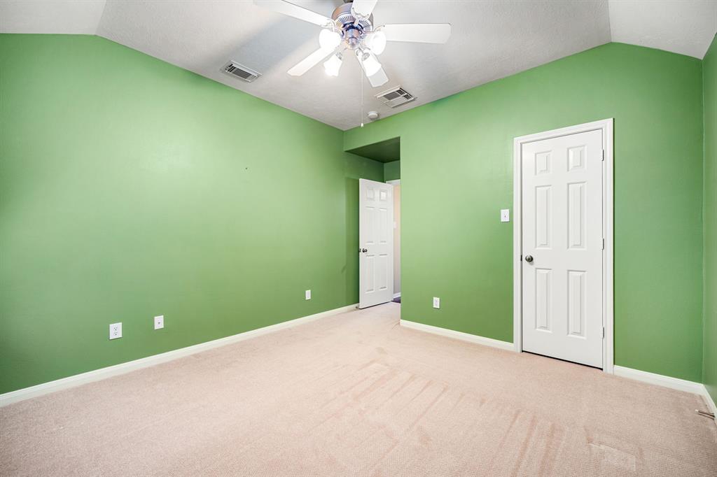 1026 Bay Sky Way, Seabrook, Texas image 33