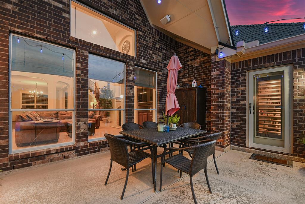 2815 Kestrel Trace Lane, Katy, Texas image 5
