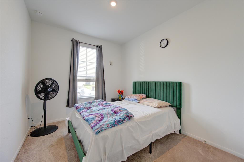 5826 Finely Run Street, Spring, Texas image 5