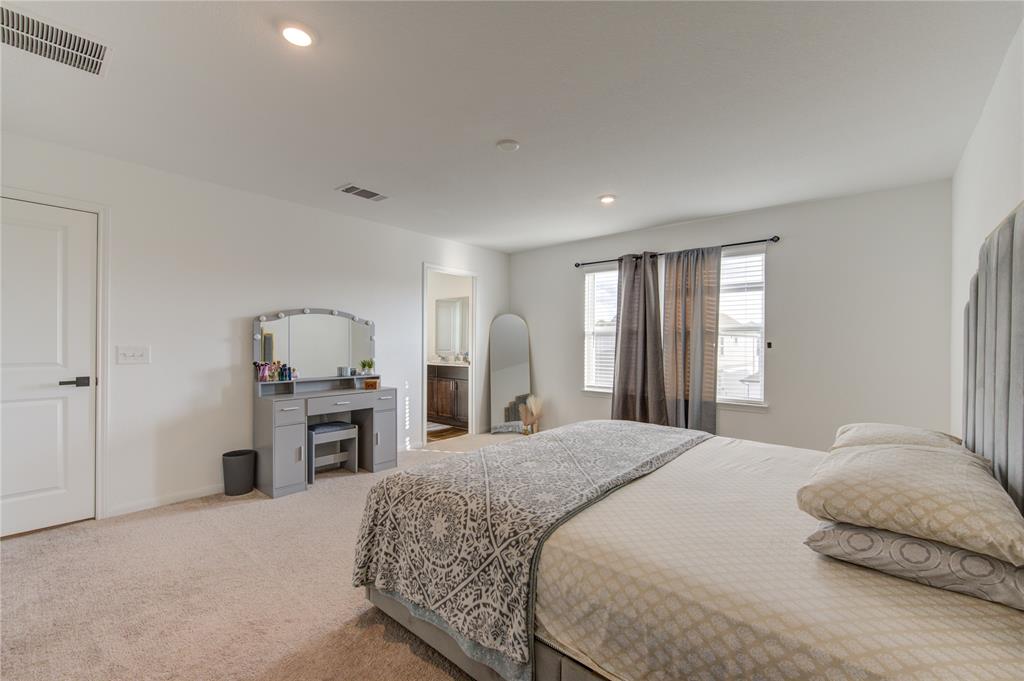 5826 Finely Run Street, Spring, Texas image 30