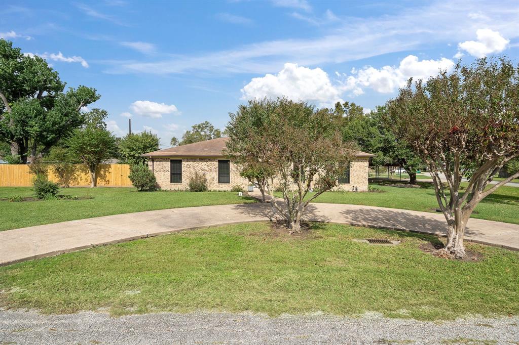 6335 Olson Lane, Pasadena, Texas image 1