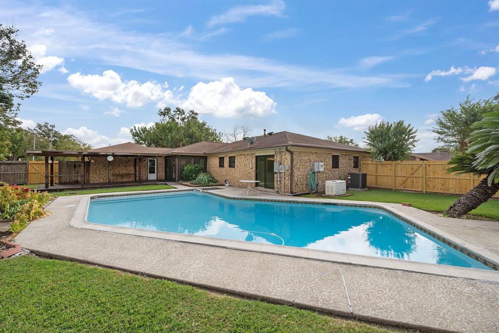 6335 Olson Lane, Pasadena, Texas image 33