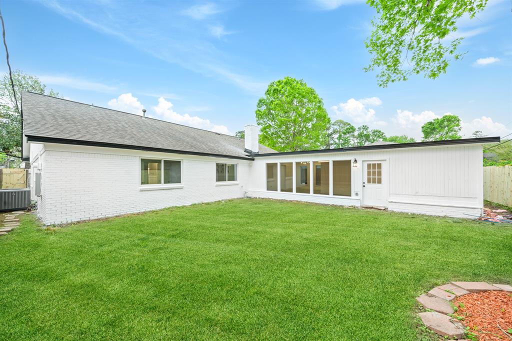 1206 Timber Lane, Friendswood, Texas image 41