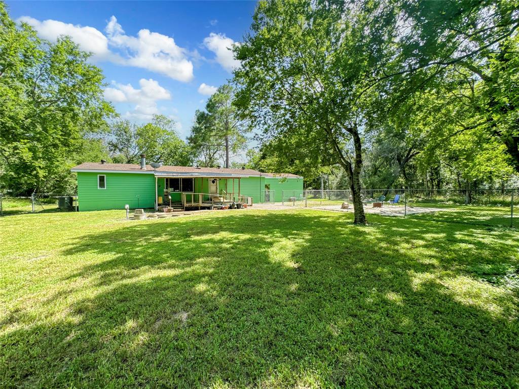 5903 Parr Court, Damon, Texas image 31