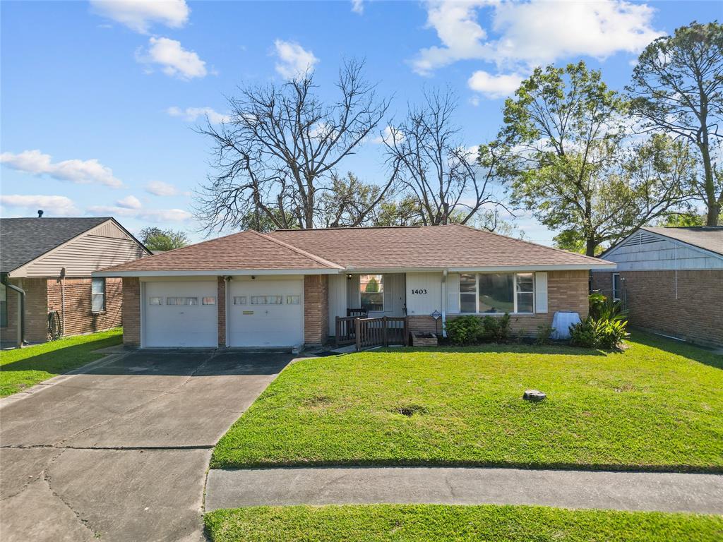 1403 Marlock Lane, Pasadena, Texas image 1