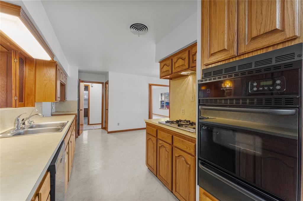 1403 Marlock Lane, Pasadena, Texas image 14